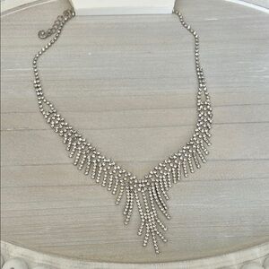 Elegant Silver Rhinestone Necklace